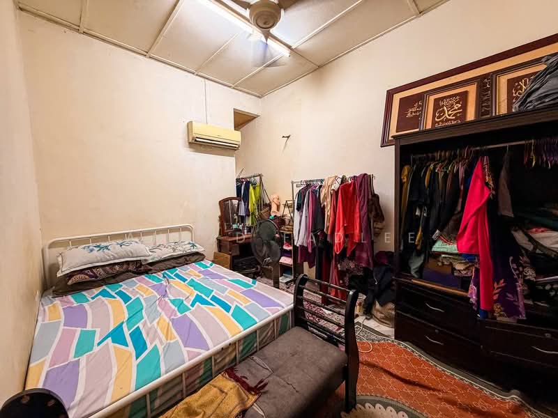 Rumah Teres 1-Tingkat untuk Dijual di Taman Sri Melor (Kajang) - Ahmad Fadlee - PropertyGuru.com.my