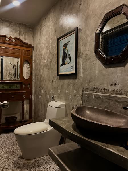 Rumah Teres untuk Dijual di Ampang Jaya (Ampang) - Kashfi Sharifuddin - Bathroom - PropertyGuru.com.my