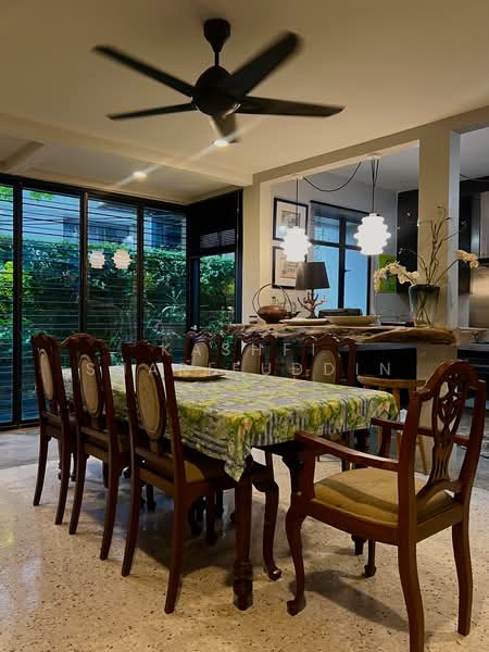 Rumah Teres untuk Dijual di Ampang Jaya (Ampang) - Kashfi Sharifuddin - Dining Room - PropertyGuru.com.my