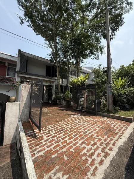 Rumah Teres untuk Dijual di Ampang Jaya (Ampang) - Kashfi Sharifuddin - Exterior - PropertyGuru.com.my