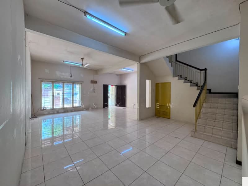 Semi-Detached House for Sale in Taman Usahawan (Kepong) - Mandy Liew - Living Room - PropertyGuru.com.my