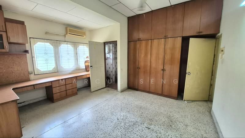 Rumah Banglo untuk Dijual di Taman Lim (Ipoh) - Marcus Seng - Study - PropertyGuru.com.my