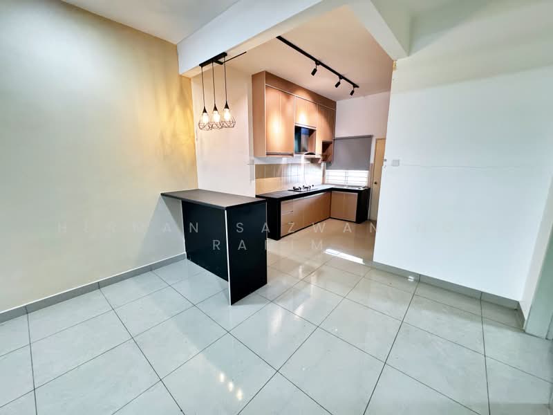 2-storey Terraced House for Sale in Semenyih (Selangor) - Herman Sazwan Nor Rahim - Kitchen - PropertyGuru.com.my