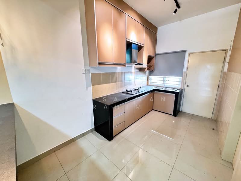 2-storey Terraced House for Sale in Semenyih (Selangor) - Herman Sazwan Nor Rahim - Kitchen - PropertyGuru.com.my
