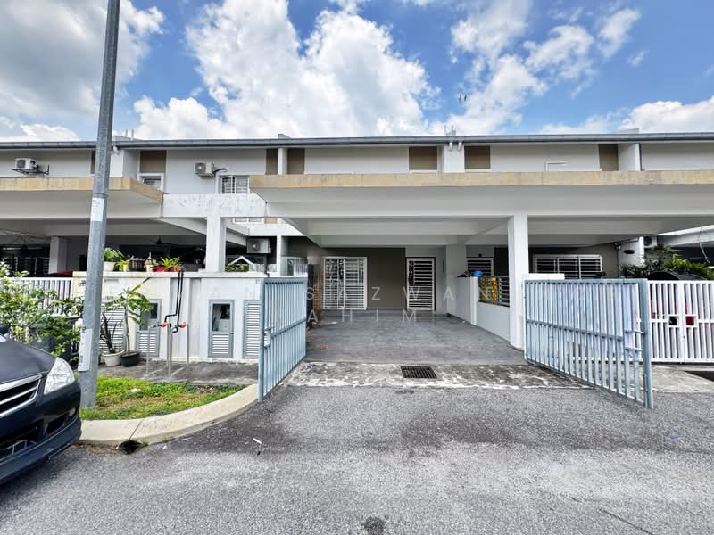 2-storey Terraced House for Sale in Semenyih (Selangor) - Herman Sazwan Nor Rahim - Exterior - PropertyGuru.com.my