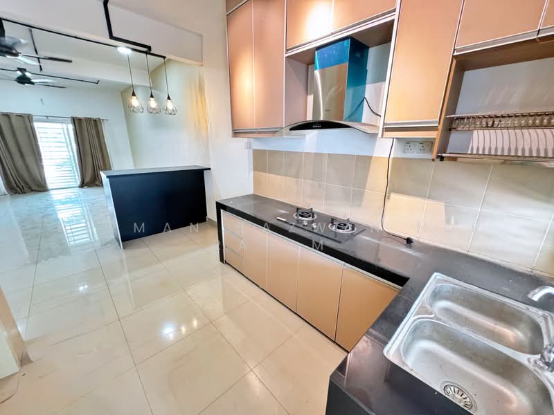 2-storey Terraced House for Sale in Semenyih (Selangor) - Herman Sazwan Nor Rahim - Kitchen - PropertyGuru.com.my