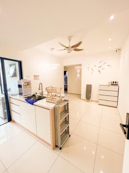 Service Residence for Rent at Damai Residence - Angelina Erlin - Kitchen - PropertyGuru.com.my