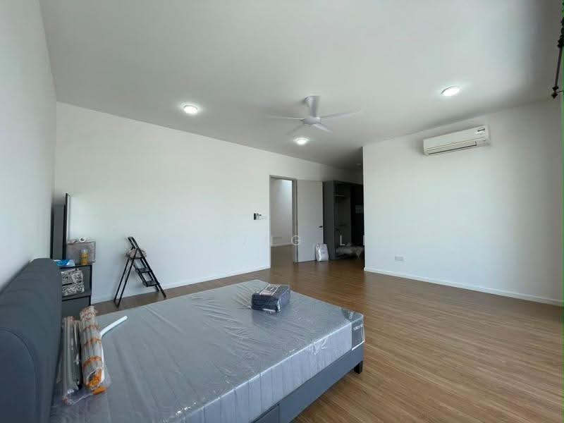 Rumah Teres 2-Tingkat untuk Disewa di Banting (Selangor) - Zi Ying Lee - Bedroom - PropertyGuru.com.my