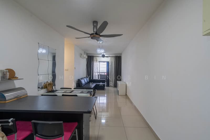 Service Residence for Sale at Alam Sanjung - Mohd Yunos Bin A.Karim - Living Room - PropertyGuru.com.my