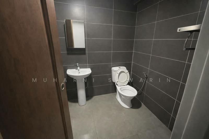 Condominium for Sale at Sri Alam Condominium - muharni sawarin - Bathroom - PropertyGuru.com.my