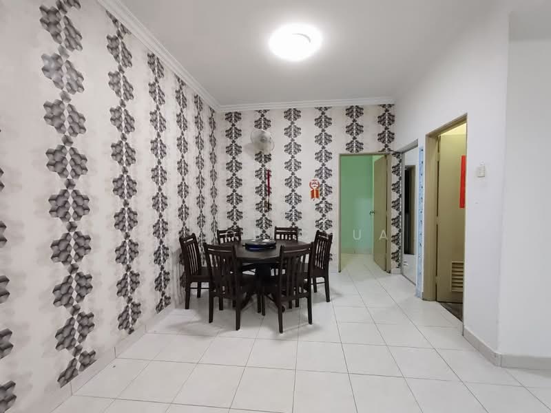 2-storey Terraced House for Sale in Taman Seri Orkid (Skudai) - Jacob Chua - Dining Room - PropertyGuru.com.my