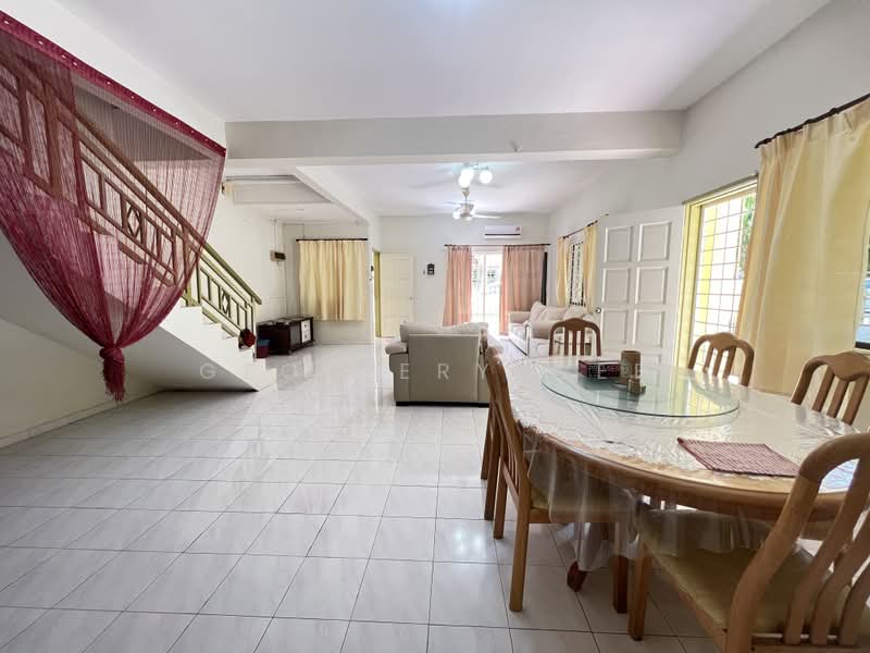 2-storey Terraced House for Sale in Taman Saujana Indah (Bukit Katil) - Geoffery Wee - Living Room - PropertyGuru.com.my