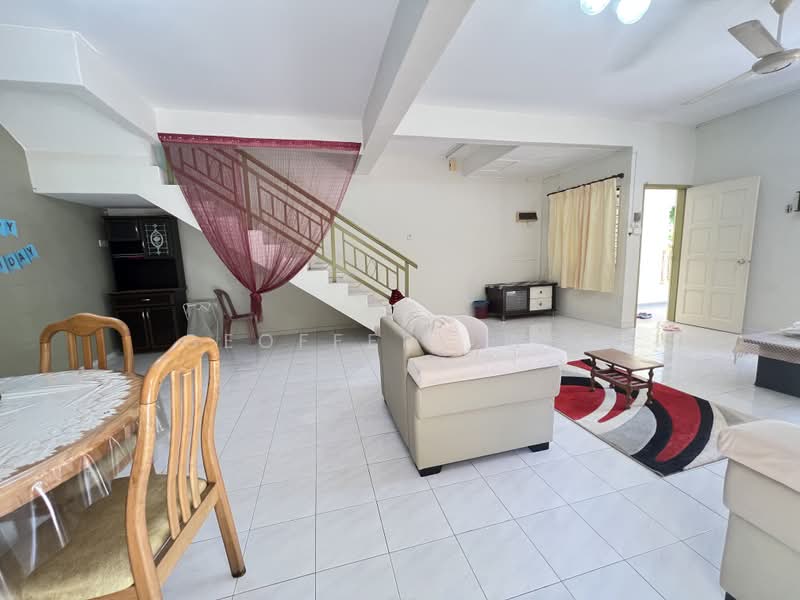 2-storey Terraced House for Sale in Taman Saujana Indah (Bukit Katil) - Geoffery Wee - Living Room - PropertyGuru.com.my