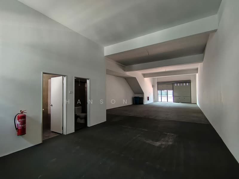 Shop for Rent in Seremban (Negeri Sembilan) - Hanson Lee - Interior - PropertyGuru.com.my