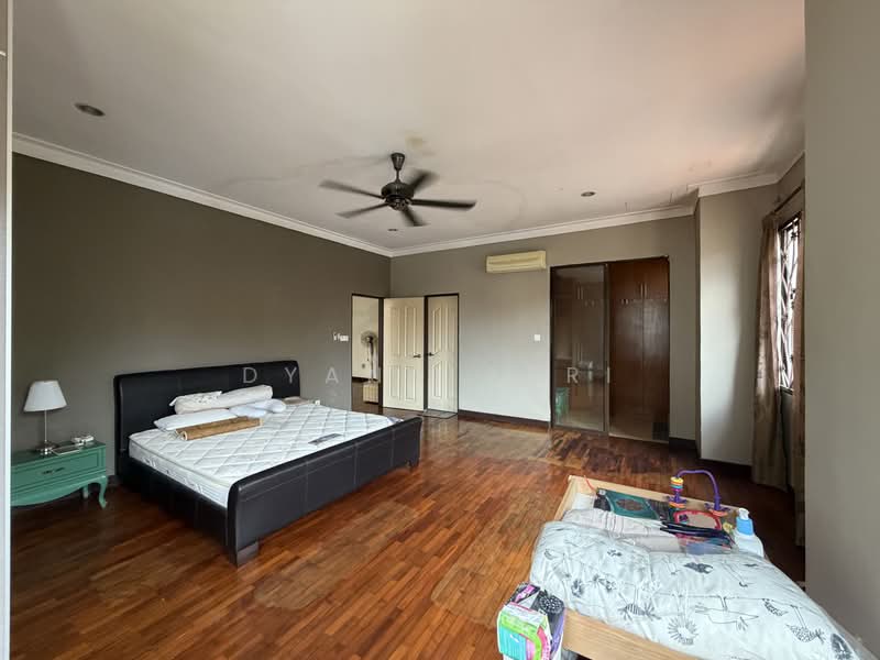 2-storey Terraced House for Sale in Bukit Jelutong (Shah Alam) - Dyana Asri - Bedroom - PropertyGuru.com.my