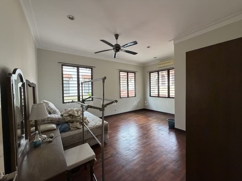 2-storey Terraced House for Sale in Bukit Jelutong (Shah Alam) - Dyana Asri - Bedroom - PropertyGuru.com.my