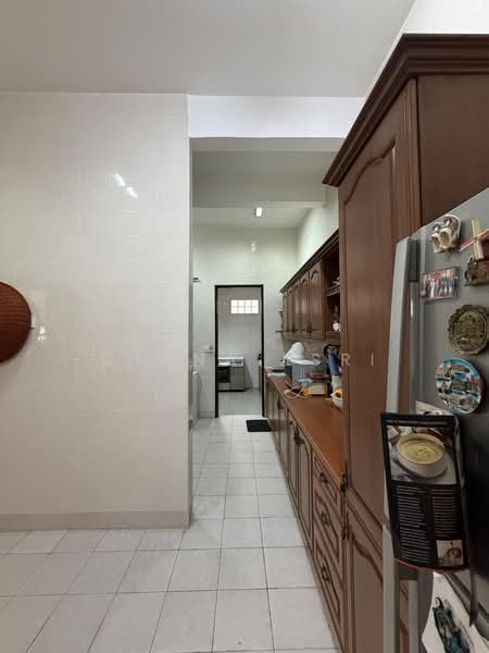 2-storey Terraced House for Sale in Bukit Jelutong (Shah Alam) - Dyana Asri - Kitchen - PropertyGuru.com.my