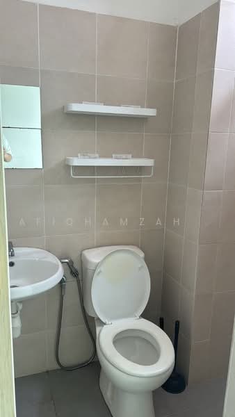 Condominium for Rent at Starhill Hotel Residence - AfiqHamzah . - Bathroom - PropertyGuru.com.my