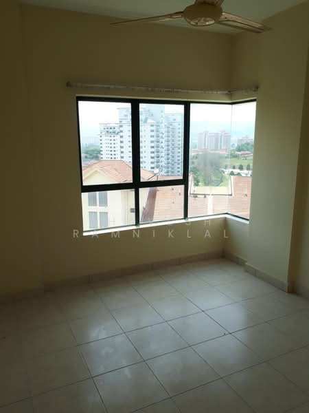 Kondominium untuk Dijual di Changkat View - Bhavesh Ramniklal - PropertyGuru.com.my