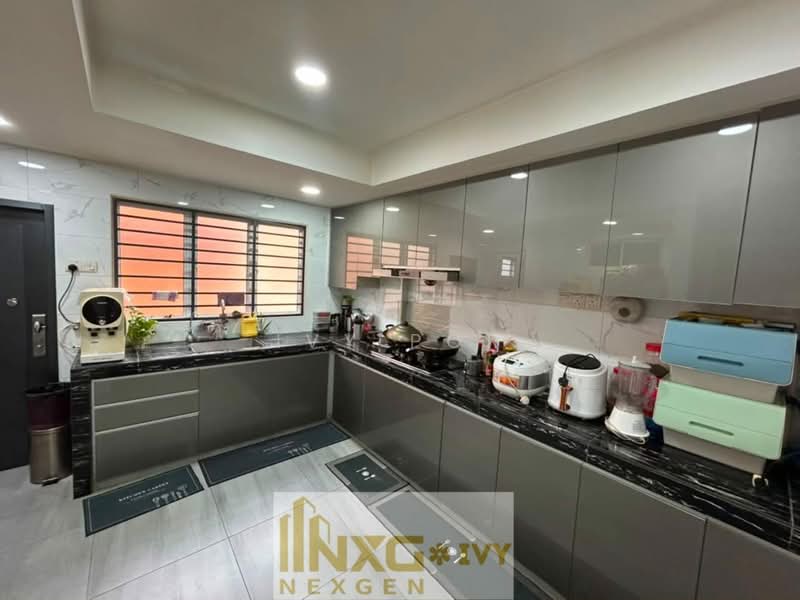 2-storey Terraced House for Sale in Pelabuhan Klang (Selangor) - Ivy Por - Kitchen - PropertyGuru.com.my