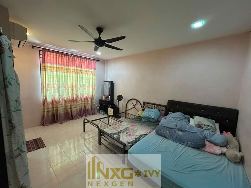 2-storey Terraced House for Sale in Pelabuhan Klang (Selangor) - Ivy Por - Bedroom - PropertyGuru.com.my
