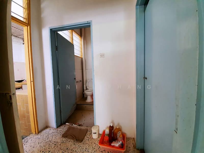 Rumah Berkembar untuk Dijual di Tanjung Tokong (Penang) - Daniel Phang - Bathroom - PropertyGuru.com.my