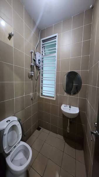 Rumah Teres 2-Tingkat untuk Disewa di Iskandar Puteri (Nusajaya) (Johor) - Jane Lai - Bathroom - PropertyGuru.com.my
