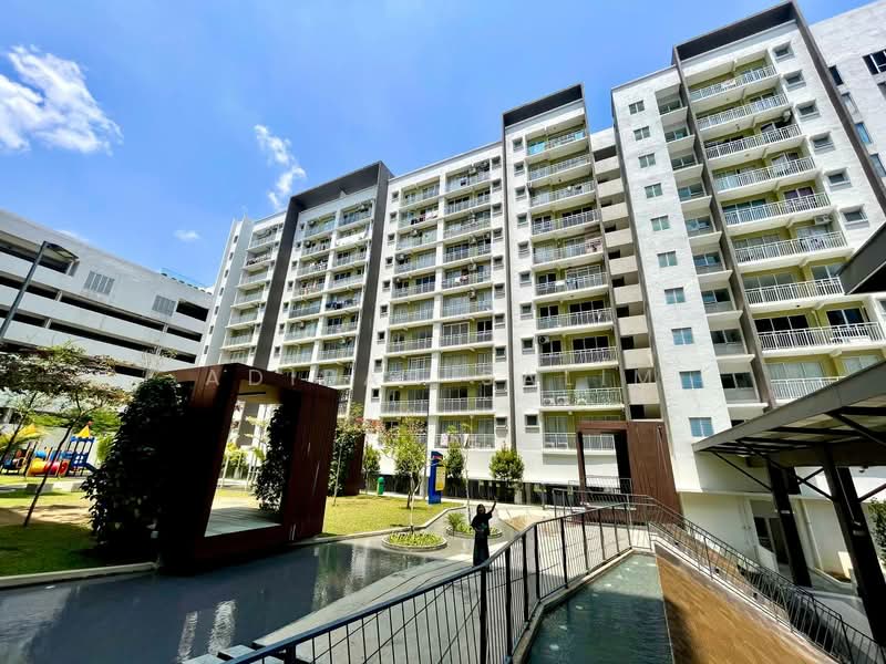 Pangsapuri untuk Dijual di Vista Hijauan - Adibah Salim - Exterior - PropertyGuru.com.my