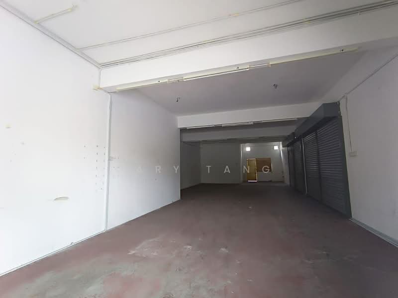 Shop for Sale in Ipoh (Perak) - Gary Tang - Interior - PropertyGuru.com.my