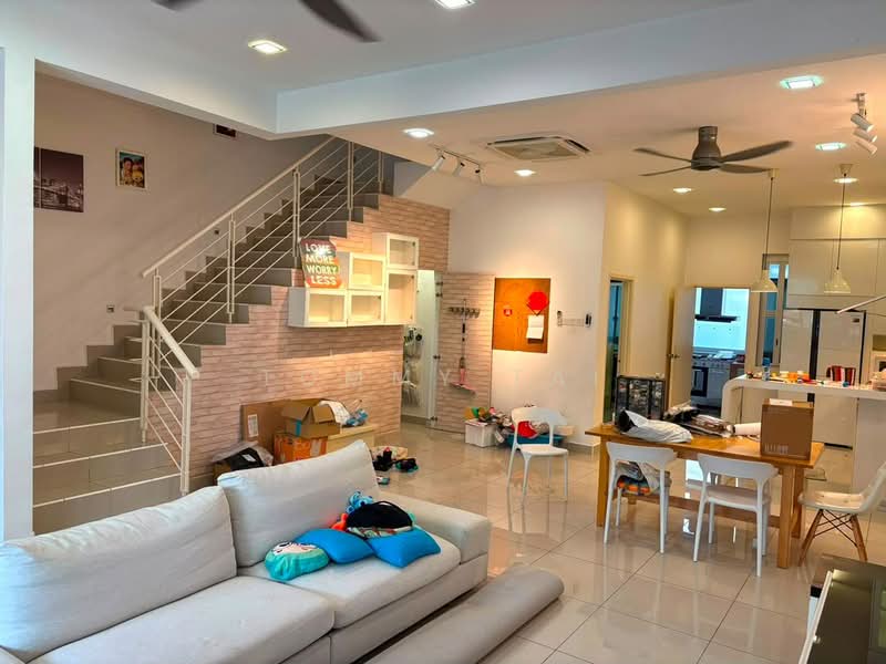 2-storey Terraced House for Rent in Taman Nusa Sentral (Iskandar Puteri (Nusajaya)) - Tommy Tai - Living Room - PropertyGuru.com.my