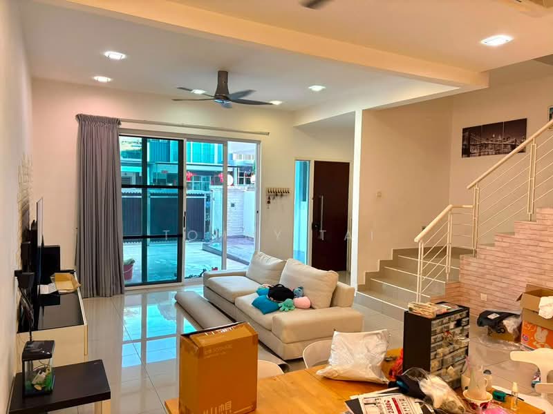 2-storey Terraced House for Rent in Taman Nusa Sentral (Iskandar Puteri (Nusajaya)) - Tommy Tai - Living Room - PropertyGuru.com.my
