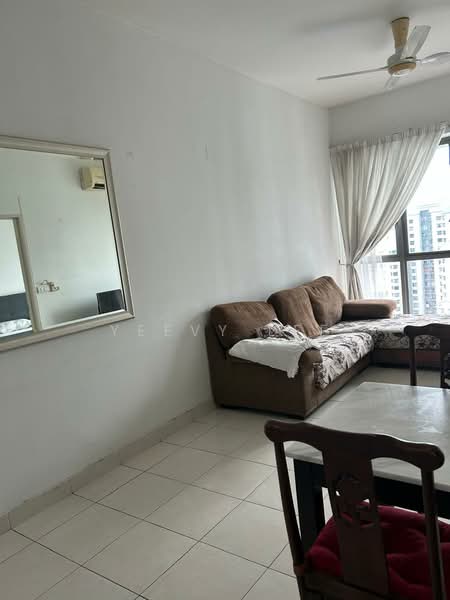 Servis Apartment untuk Disewa di Tropicana City Tropics - Yeevy Lee - Living Room - PropertyGuru.com.my
