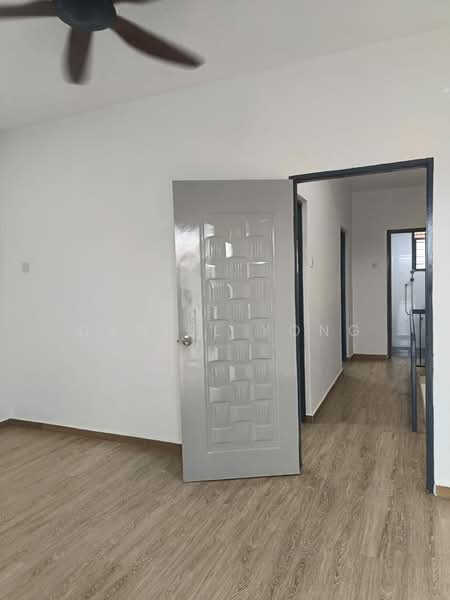 Townhouse for Sale in Taman Pengkalan Barat (Ipoh) - Daniel Yong - Interior - PropertyGuru.com.my
