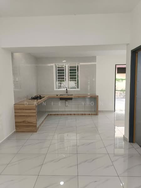 Townhouse for Sale in Taman Pengkalan Barat (Ipoh) - Daniel Yong - Kitchen - PropertyGuru.com.my