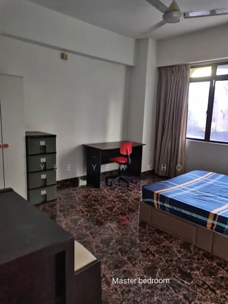 Kondominium untuk Disewa di Vista Komanwel C - Yee Yew Kho - Master Bedroom - PropertyGuru.com.my