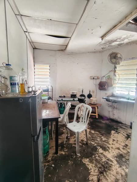 Shop / Office for Sale in George Town (Penang) - Daniel Phang - Kitchen - PropertyGuru.com.my