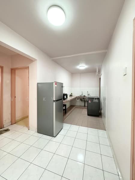 Pangsapuri untuk Dijual di Taman Cahaya - Vickky Wong CF - Kitchen - PropertyGuru.com.my
