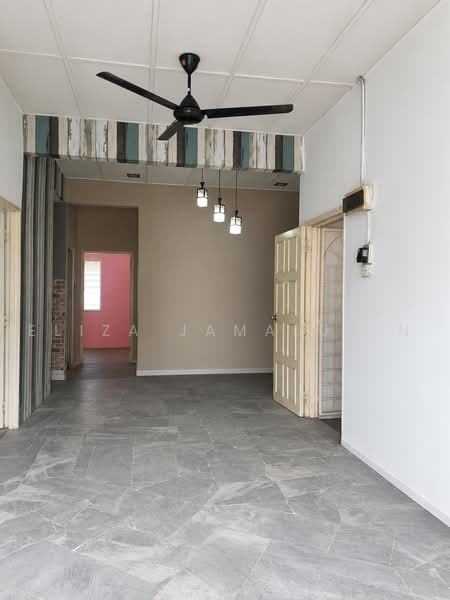 Flat for Sale at Taman Desa Batu Caves - Eliza Jamaludin - Interior - PropertyGuru.com.my