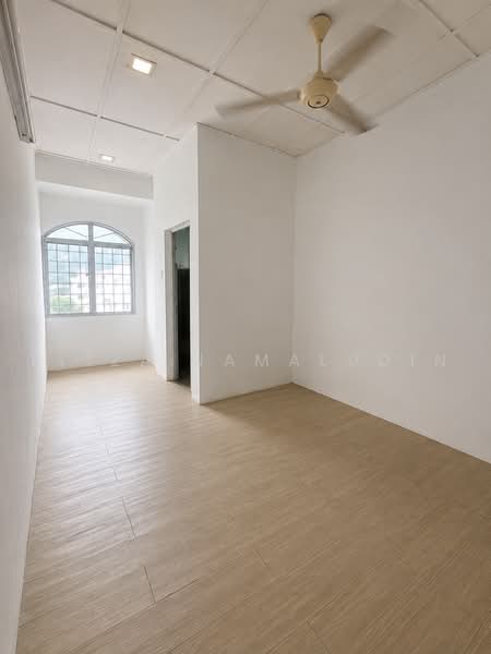 Flat for Sale at Taman Desa Batu Caves - Eliza Jamaludin - PropertyGuru.com.my