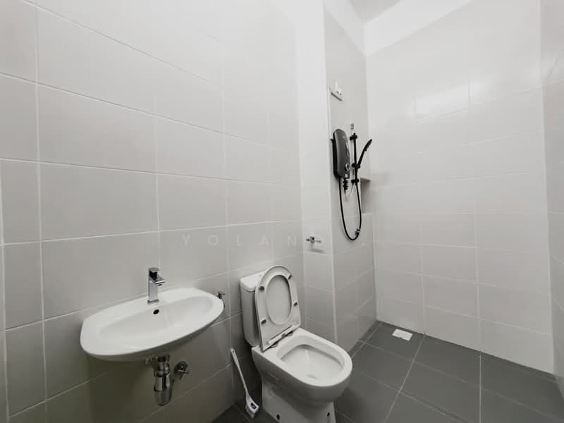 Cluster House for Rent in Eco Botanic (Iskandar Puteri (Nusajaya)) - Yoland . - Bathroom - PropertyGuru.com.my