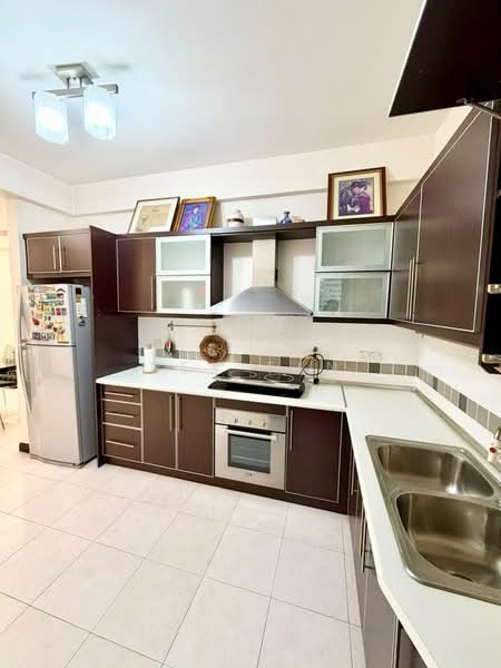 Condominium for Rent at Nadia Parkfront - Rex Tan - Kitchen - PropertyGuru.com.my