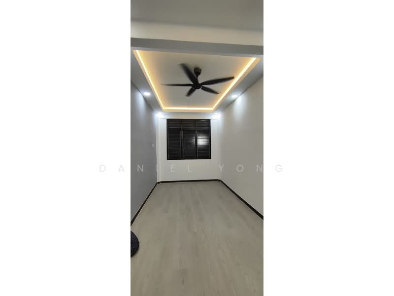 Flat for Sale at Taman Pontian Utama - Daniel Yong - Interior - PropertyGuru.com.my