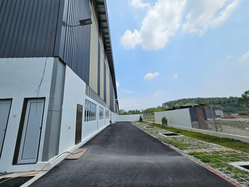 Kilang Berkembar untuk Disewa di Kuala Selangor (Selangor) - Annie Chong - Exterior - PropertyGuru.com.my