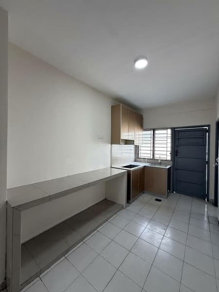 2-storey Terraced House for Sale in Taman Scientex Pasir Gudang (Pasir Gudang) - Win Lim - Kitchen - PropertyGuru.com.my