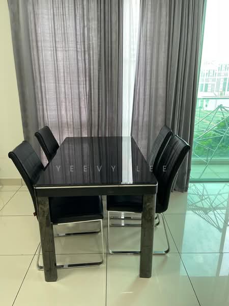 Servis Apartment untuk Disewa di Glomac Damansara - Yeevy Lee - Dining Room - PropertyGuru.com.my