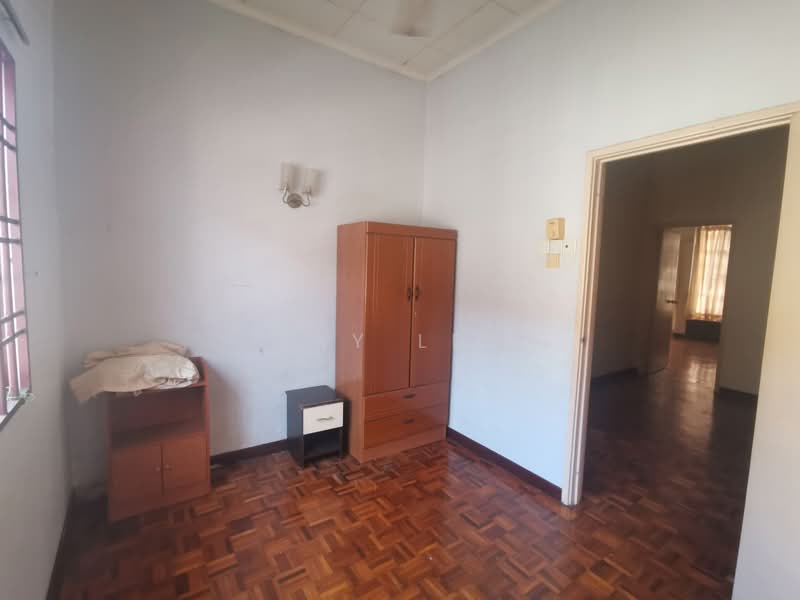 2-storey Terraced House for Sale in Taman Puchong Prima (Puchong) - Sky Lee - Interior FREEHOLD 20x60 Fully REno - PropertyGuru.com.my