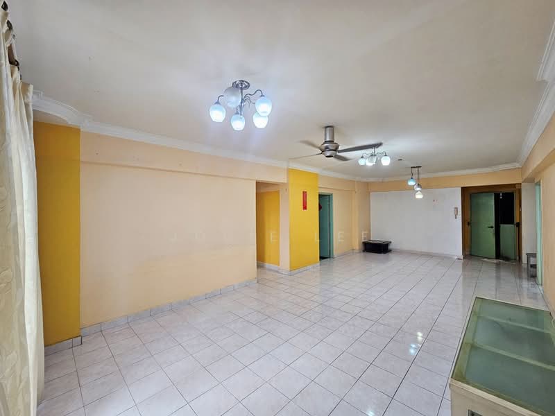 Kondominium untuk Dijual di Casa Villa Condominium - Jovie Lee - Living Room - PropertyGuru.com.my