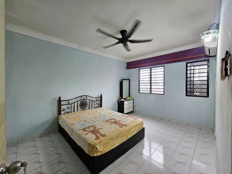 Kondominium untuk Dijual di Casa Villa Condominium - Jovie Lee - Bedroom - PropertyGuru.com.my