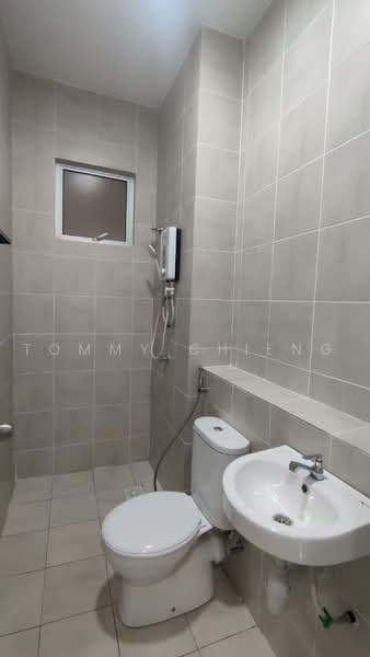 Kondominium untuk Disewa di Residensi Begonia - TOMMY CHIENG - Bathroom - PropertyGuru.com.my