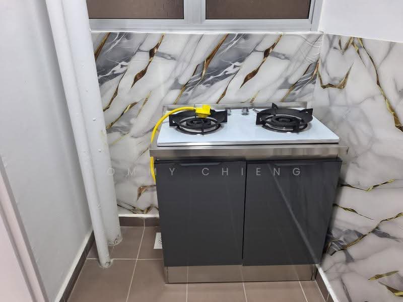 Kondominium untuk Disewa di Residensi Begonia - TOMMY CHIENG - Kitchen - PropertyGuru.com.my